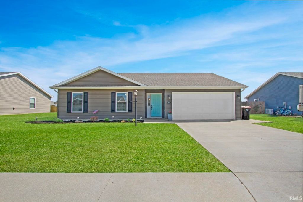 355 Wabash Circle, Chandler, IN 47610