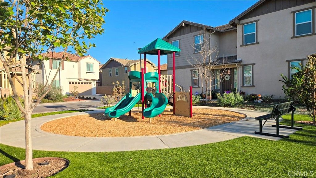 Image 40 of property listing at 906 Lemon Drive, Pomona, CA 91768