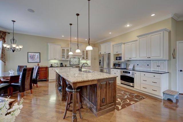 3018 Jessica Drive, Joplin, MO 64804