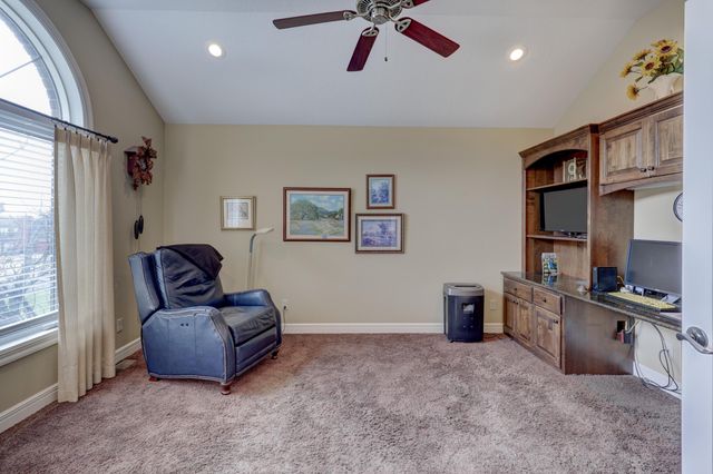 3018 Jessica Drive, Joplin, MO 64804