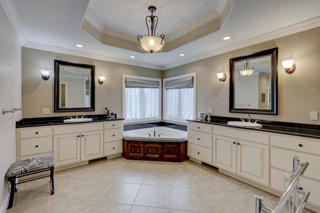 3018 Jessica Drive, Joplin, MO 64804