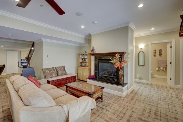 3018 Jessica Drive, Joplin, MO 64804