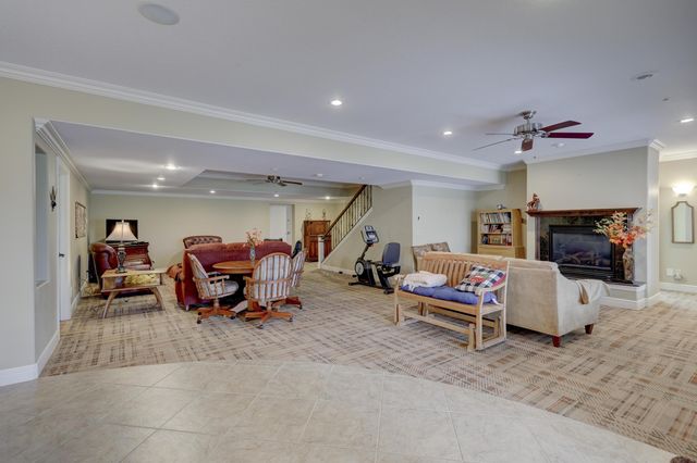 3018 Jessica Drive, Joplin, MO 64804