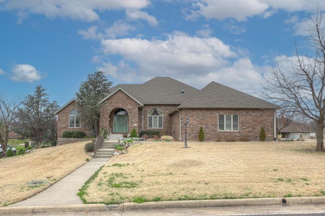 3018 Jessica Drive, Joplin, MO 64804
