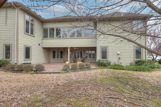 3018 Jessica Drive, Joplin, MO 64804