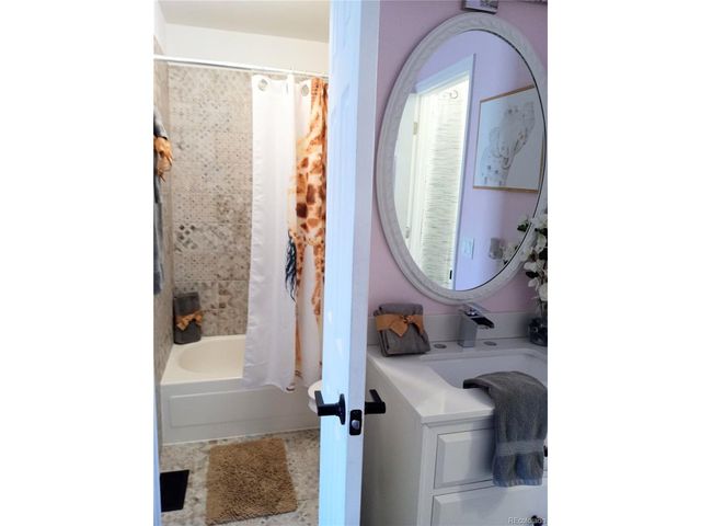 2756 E Nichols Cir, Centennial, CO 80122