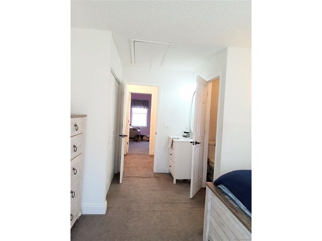 2756 E Nichols Cir, Centennial, CO 80122