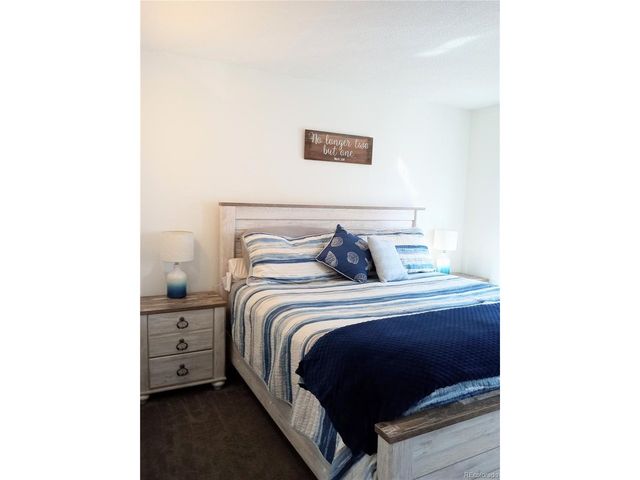 2756 E Nichols Cir, Centennial, CO 80122