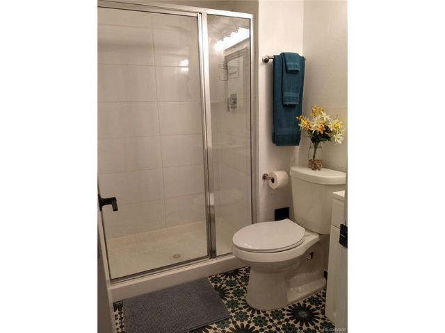 2756 E Nichols Cir, Centennial, CO 80122