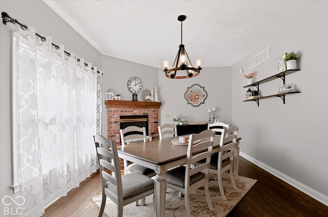 225 Deer Trace Court, Pittsboro, IN 46167