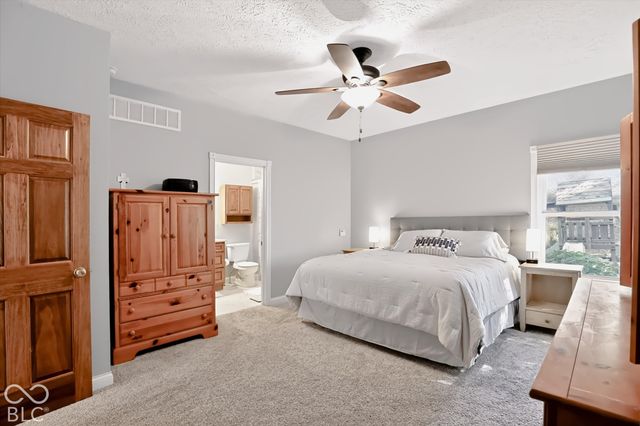 225 Deer Trace Court, Pittsboro, IN 46167