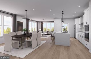 8131 SHINING STAR LN #107, Vienna, VA 22182