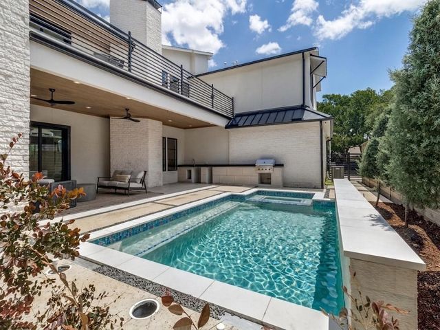 9539 Boedeker Drive, Dallas, TX 75225