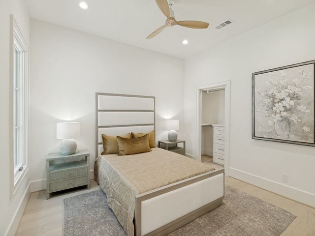 9539 Boedeker Drive, Dallas, TX 75225