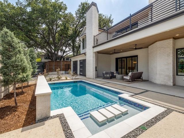 9539 Boedeker Drive, Dallas, TX 75225