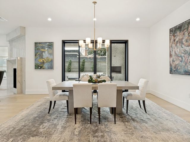 9539 Boedeker Drive, Dallas, TX 75225