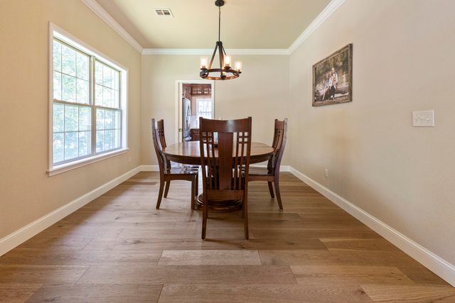 1663 Dilar Drive, Grove, OK 74344