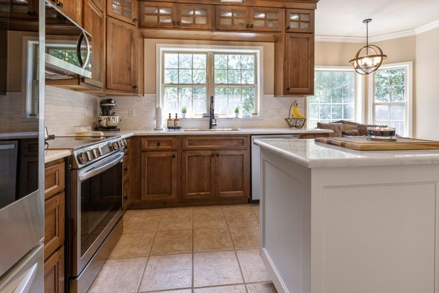 1663 Dilar Drive, Grove, OK 74344