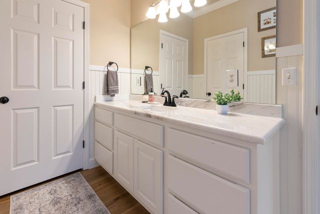 1663 Dilar Drive, Grove, OK 74344