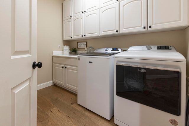 1663 Dilar Drive, Grove, OK 74344