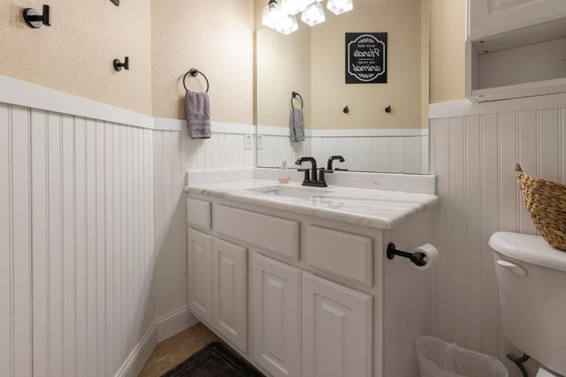 1663 Dilar Drive, Grove, OK 74344