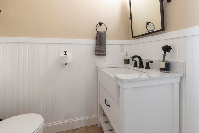 1663 Dilar Drive, Grove, OK 74344