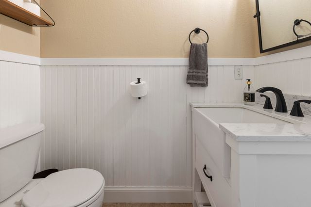 1663 Dilar Drive, Grove, OK 74344