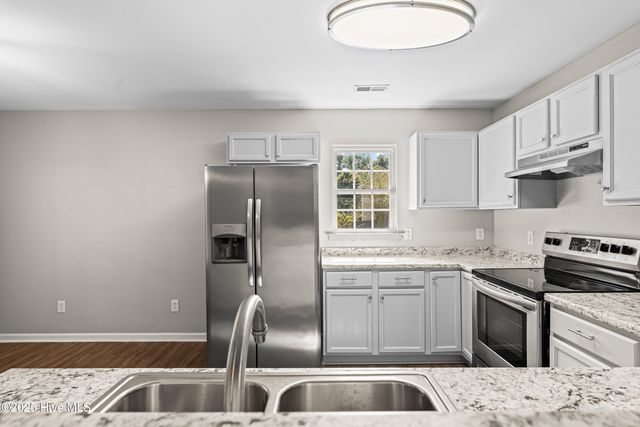 200 Druid Court, Jacksonville, NC 28546