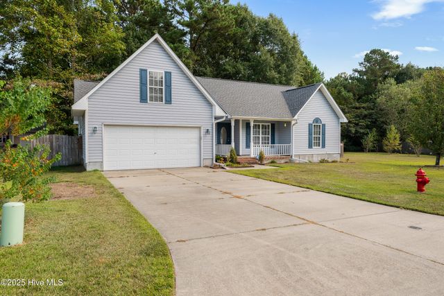 200 Druid Court, Jacksonville, NC 28546