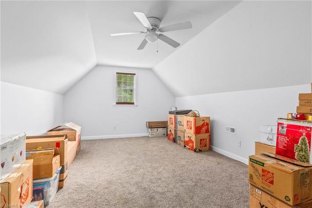 6604 Springfield Village Lane, Clemmons, NC 27012