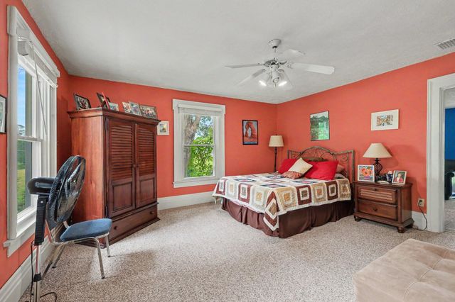 2304 Petersburg Road, Hebron, KY 41048