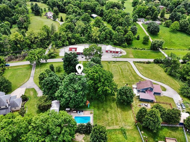 2304 Petersburg Road, Hebron, KY 41048