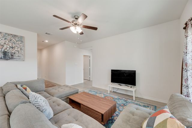 2506 Kingfisher Street, Princeton, TX 75407