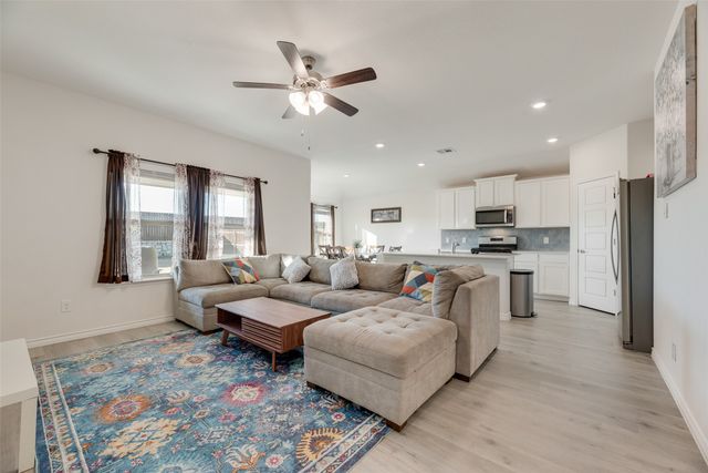 2506 Kingfisher Street, Princeton, TX 75407