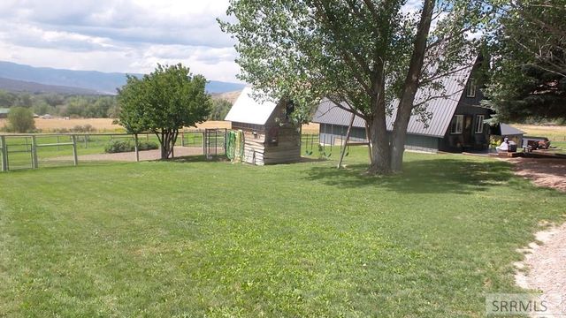 15 Skinner Lane, Salmon, ID 83467