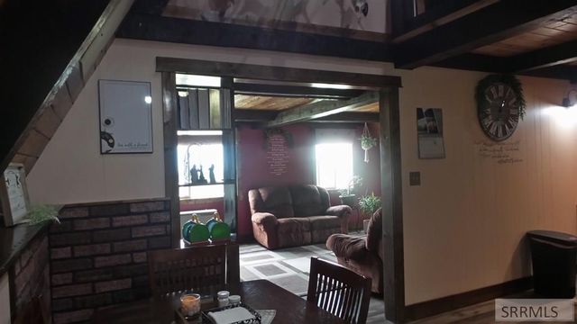 15 Skinner Lane, Salmon, ID 83467