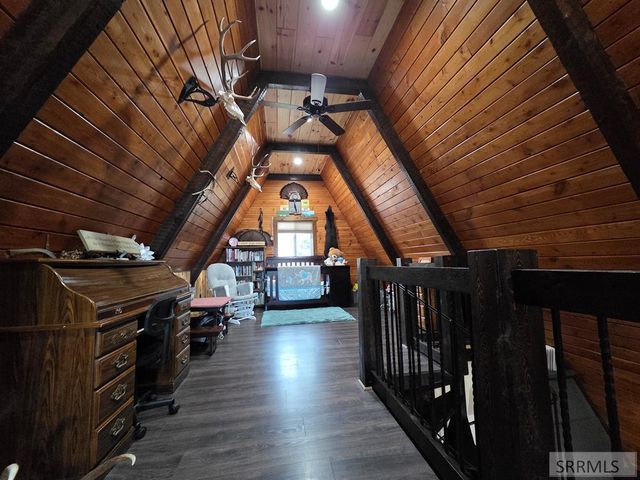 15 Skinner Lane, Salmon, ID 83467