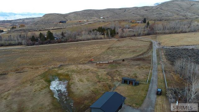 15 Skinner Lane, Salmon, ID 83467