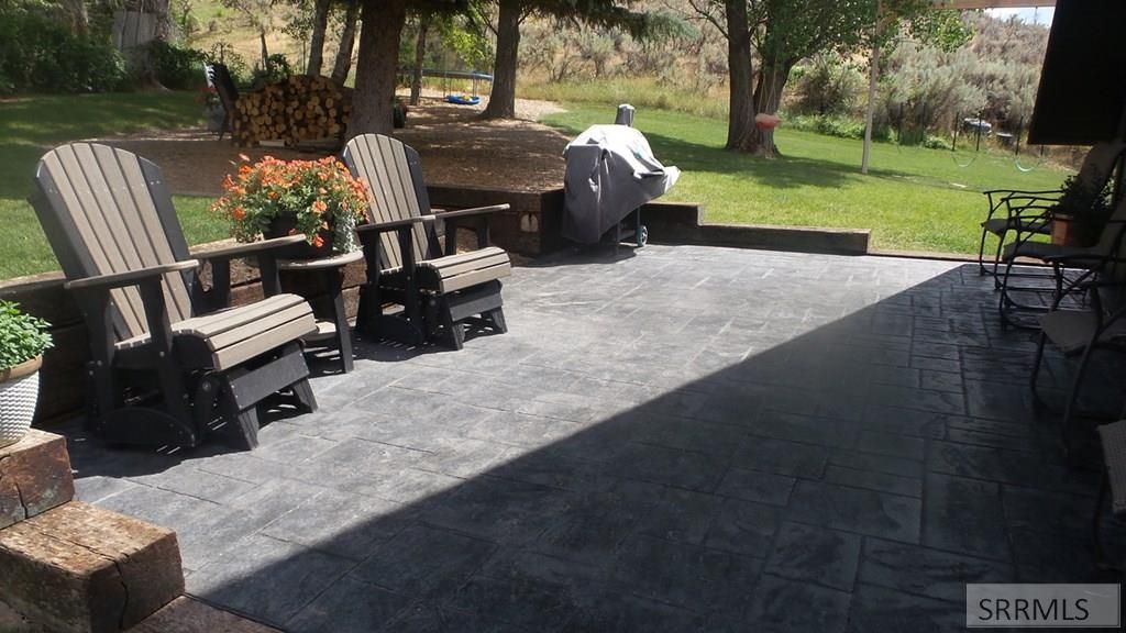 Image 14 of property listing at 15 Skinner Lane, Salmon, ID 83467