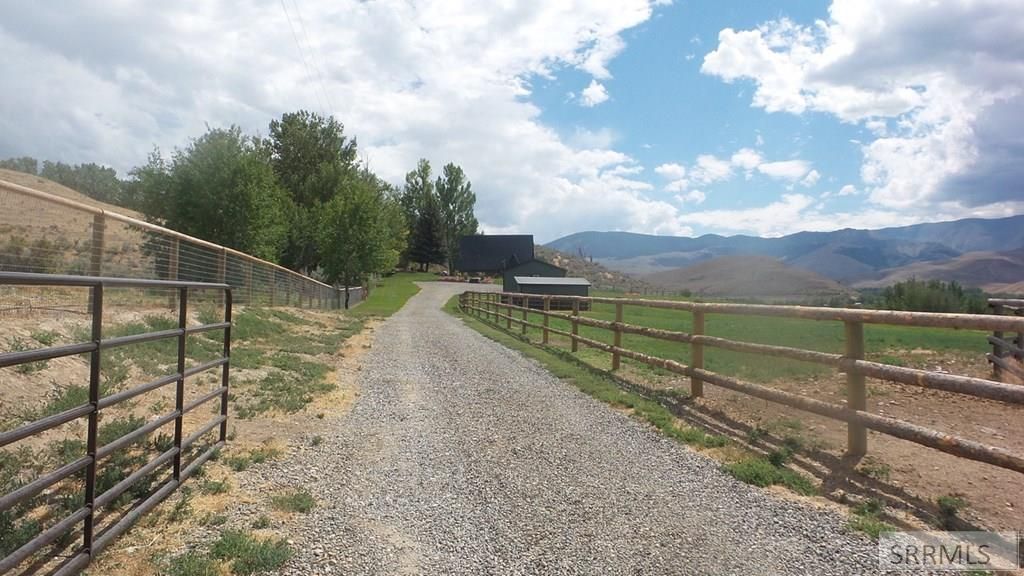 Image 20 of property listing at 15 Skinner Lane, Salmon, ID 83467