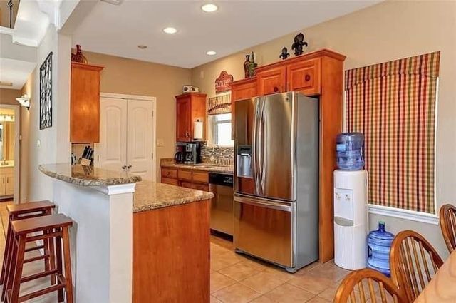 233 Castle Drive, Pottsboro, TX 75076
