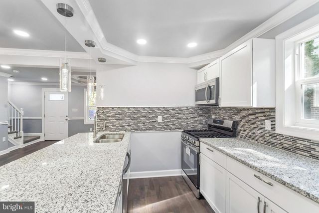 6804 CAROL RD, Baltimore, MD 21207