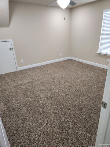 1806 Ayleth, San Antonio, TX 78213