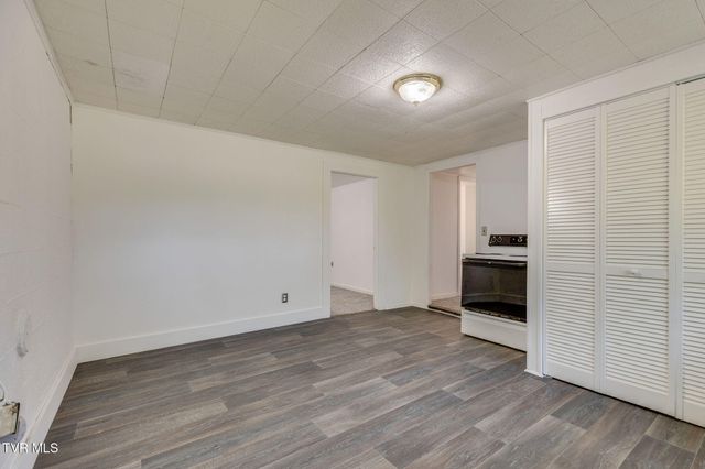 379 A P Carter Highway, Hiltons, VA 24258