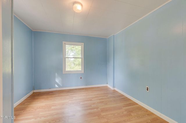 379 A P Carter Highway, Hiltons, VA 24258