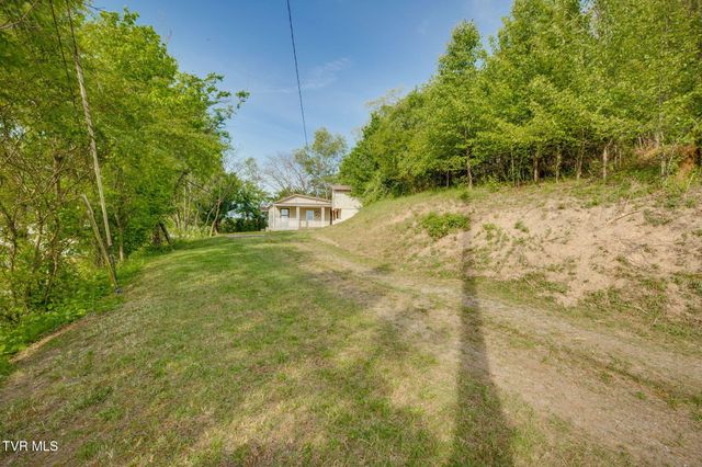 379 A P Carter Highway, Hiltons, VA 24258