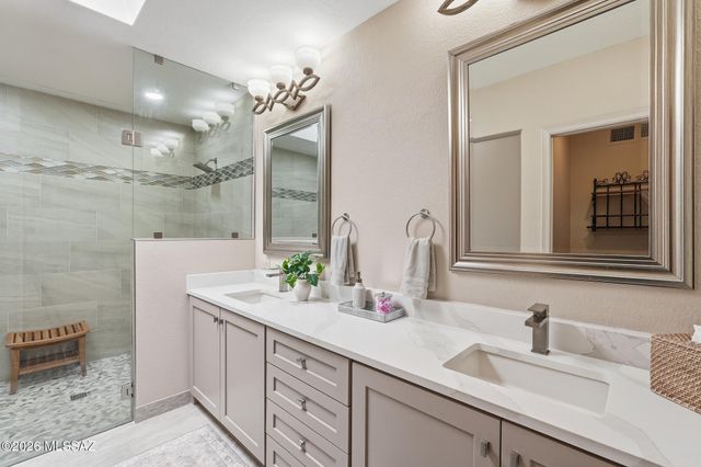 37910 S Samaniego Drive, Tucson, AZ 85739