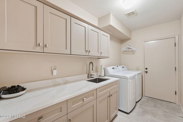 37910 S Samaniego Drive, Tucson, AZ 85739