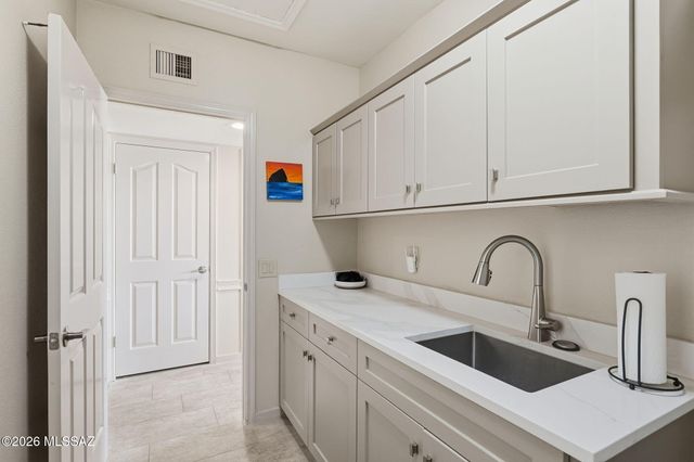 37910 S Samaniego Drive, Tucson, AZ 85739