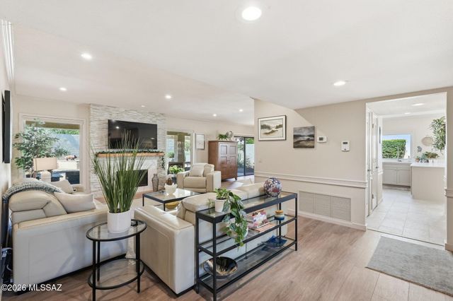 37910 S Samaniego Drive, Tucson, AZ 85739